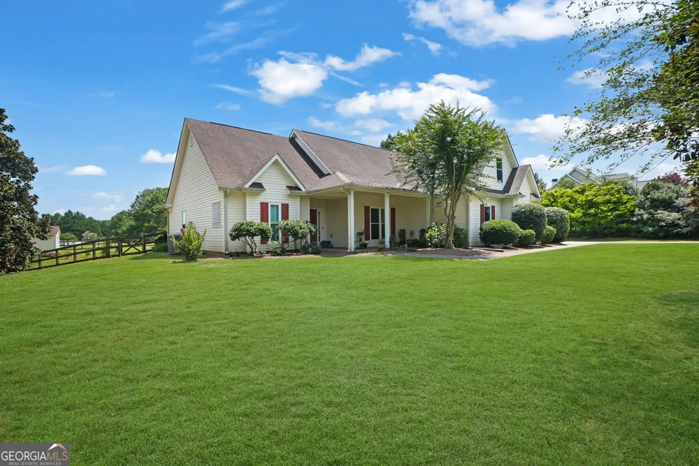 188 Meadows DR Senoia, GA 30276