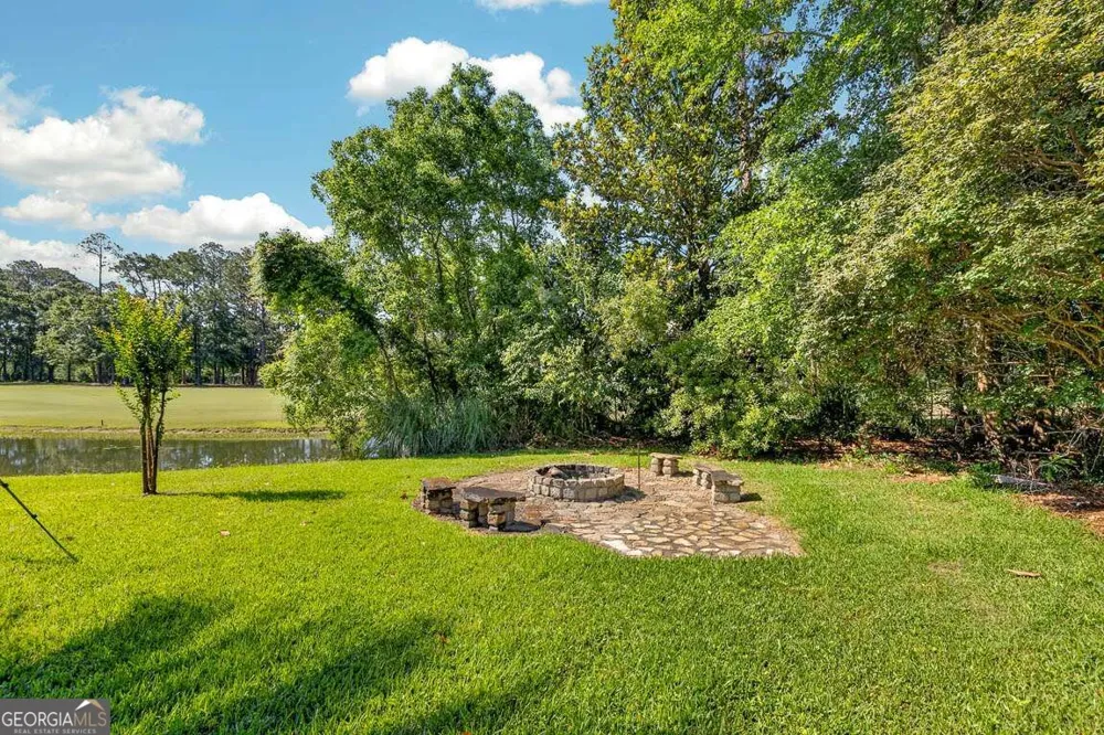 12 Birdie DR Jesup, GA 31546