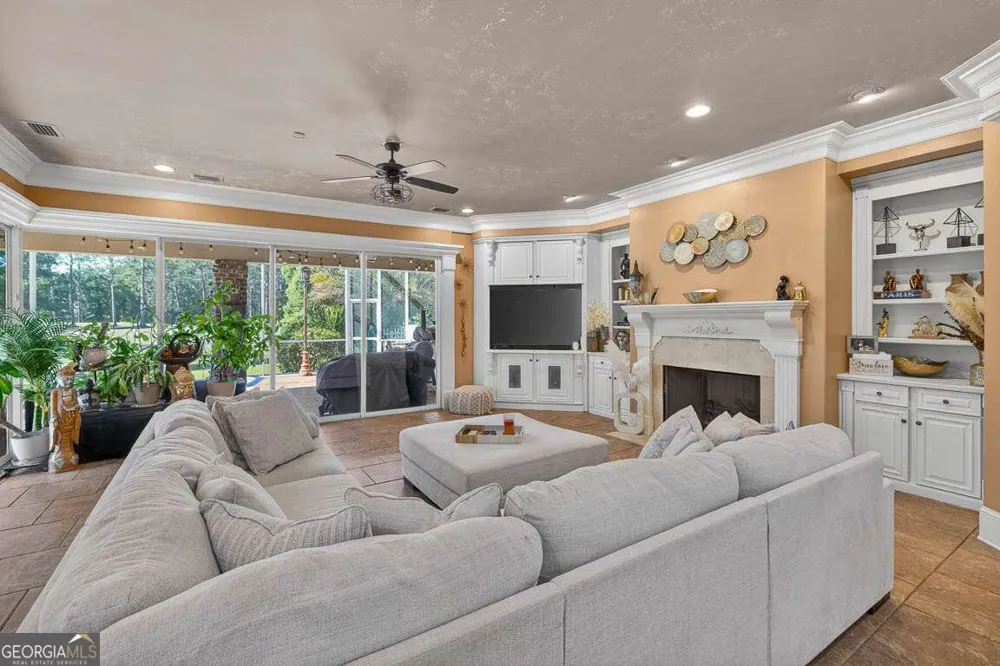 12 Birdie DR Jesup, GA 31546