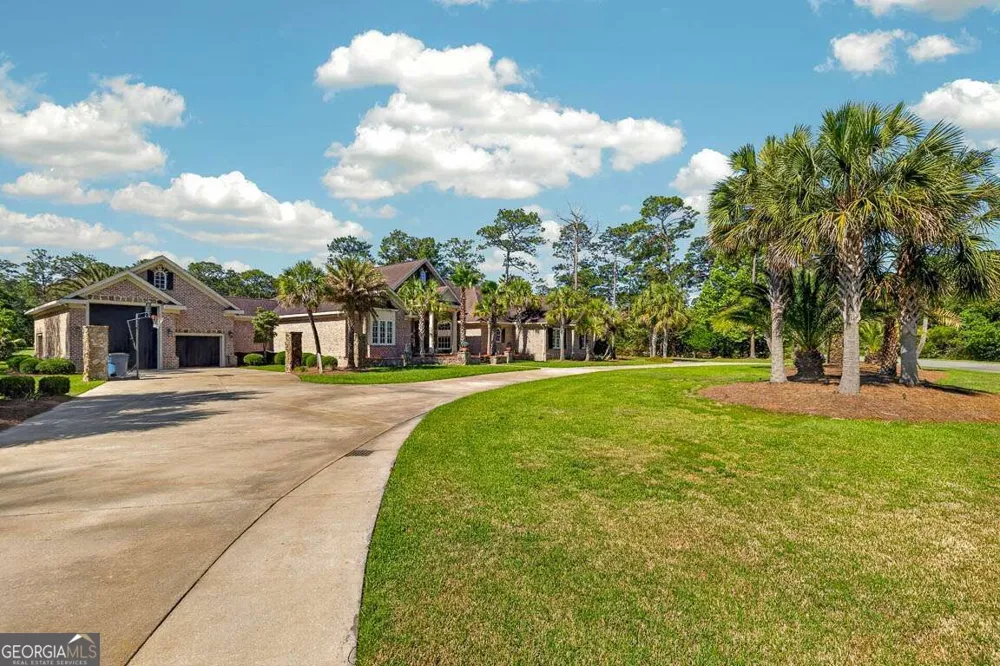 12 Birdie DR Jesup, GA 31546
