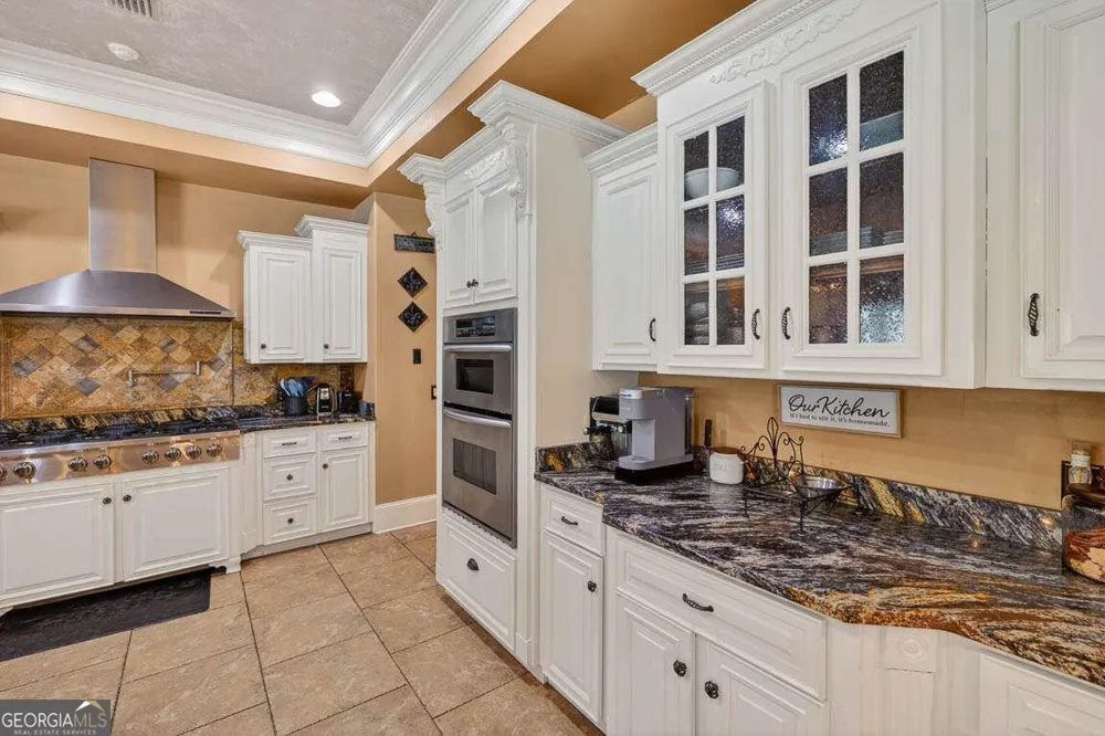 12 Birdie DR Jesup, GA 31546