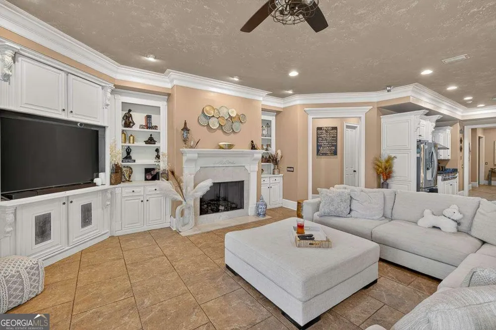 12 Birdie DR Jesup, GA 31546