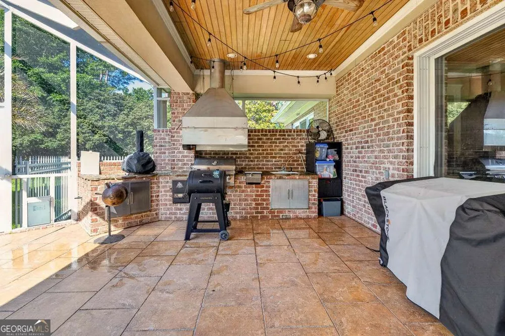 12 Birdie DR Jesup, GA 31546