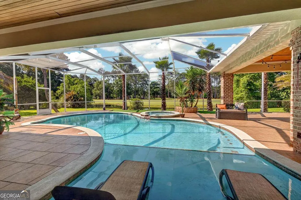 12 Birdie DR Jesup, GA 31546