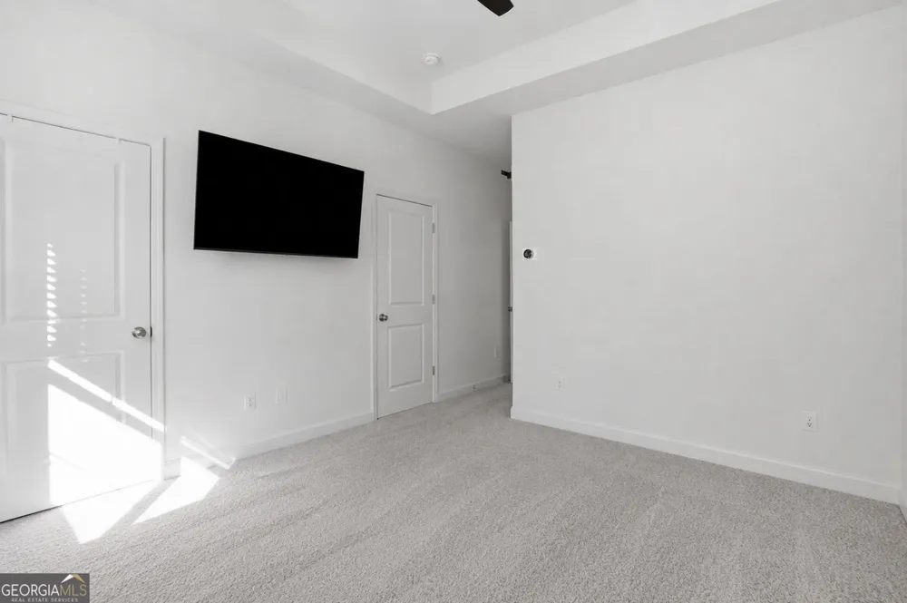179 Color CIR SE Atlanta, GA 30317