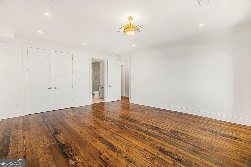 440 Geo Meyer AVE Savannah, GA 31401