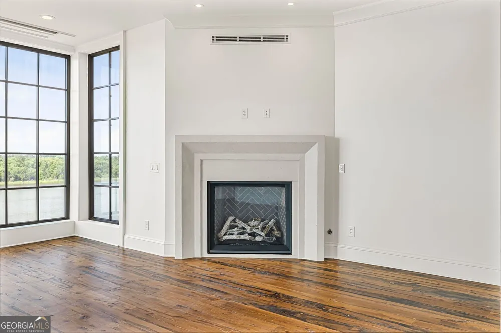 440 Geo Meyer AVE Savannah, GA 31401
