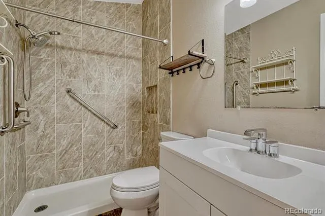 2280 Ambleside Drive Colorado Springs, CO 80915