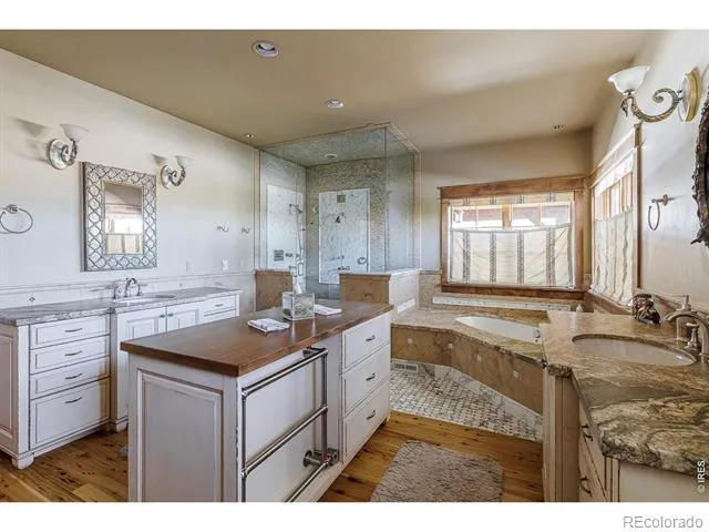 8576 Niwot Meadow Farm Road Niwot, CO 80503