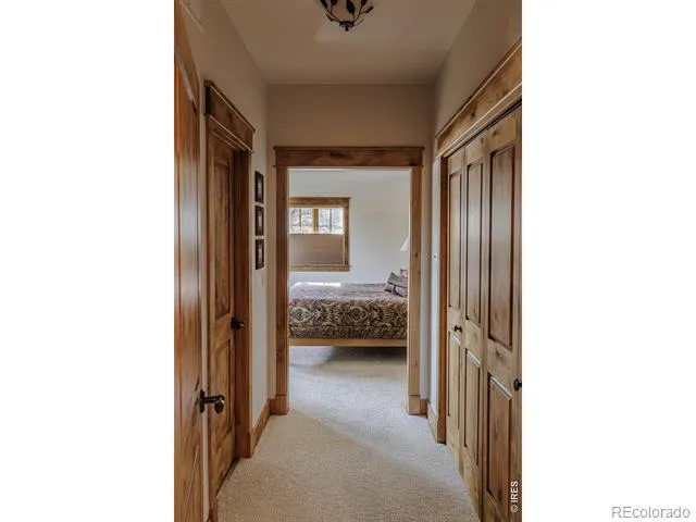 8576 Niwot Meadow Farm Road Niwot, CO 80503