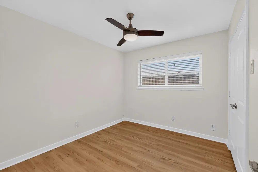 2117 Homestead Place Garland, TX 75044