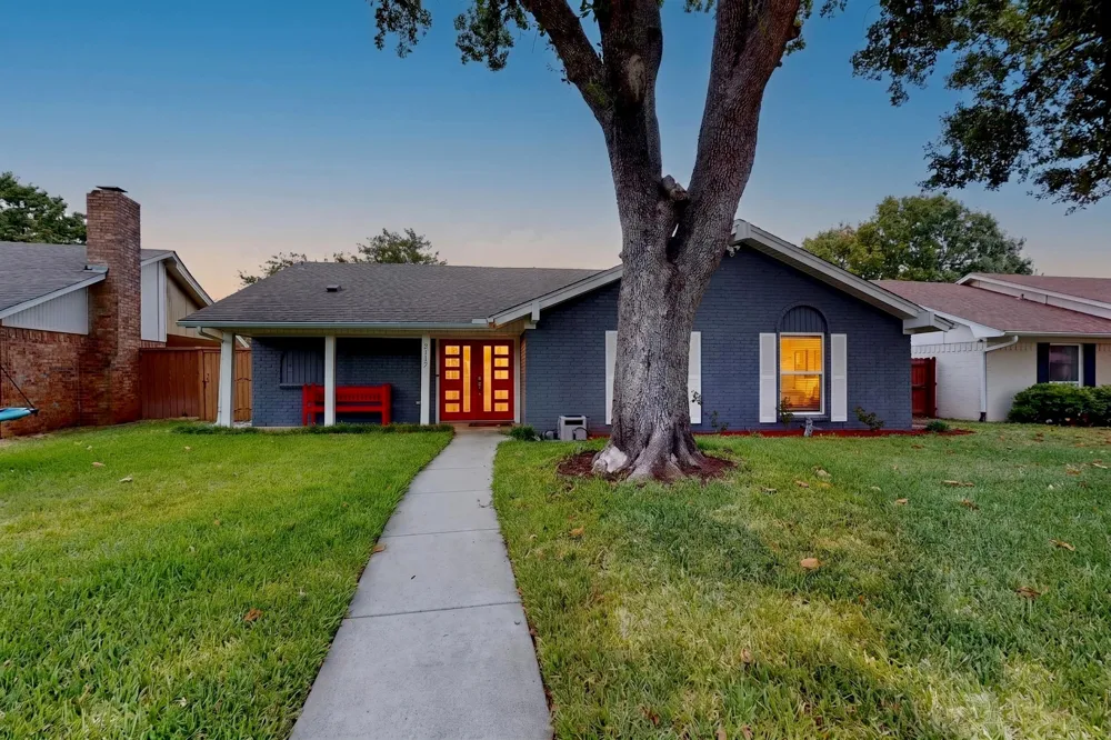 2117 Homestead Place Garland, TX 75044