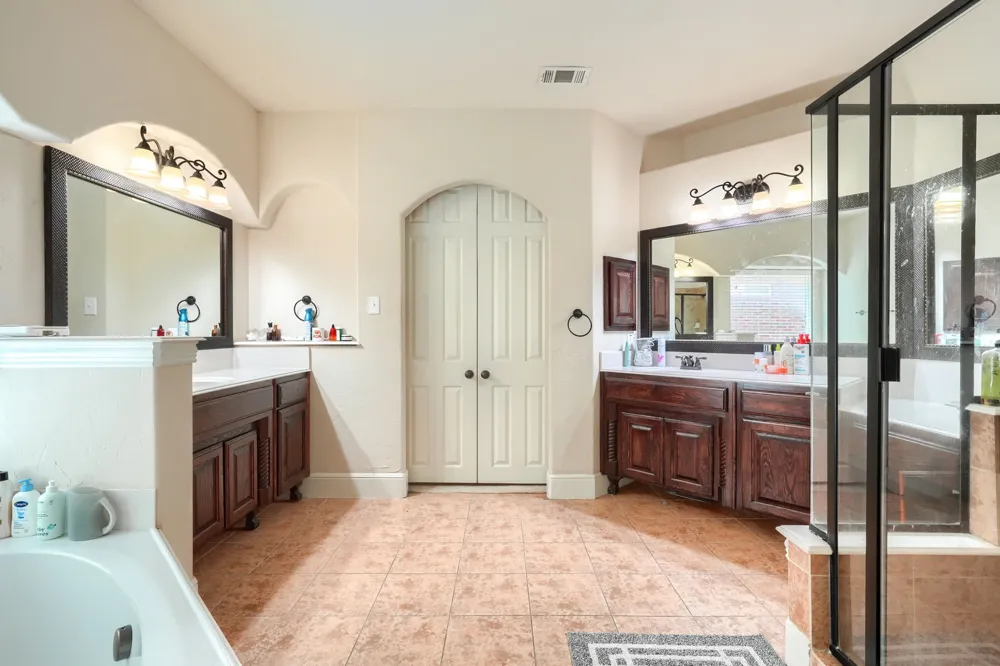 10510 Toffenham Drive Frisco, TX 75035