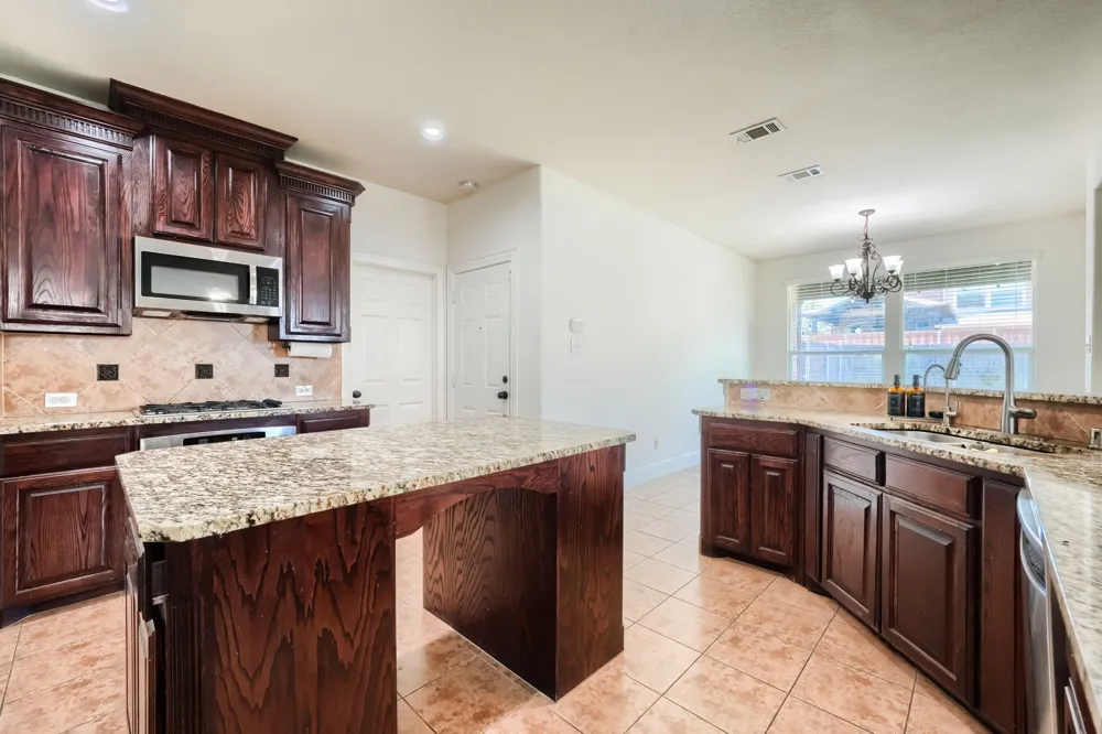 10510 Toffenham Drive Frisco, TX 75035