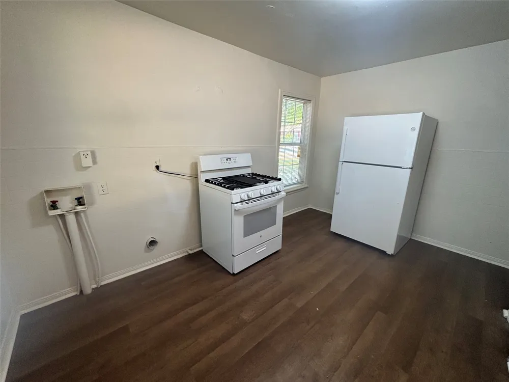 5040 Lyndon Drive Fort Worth, TX 76116