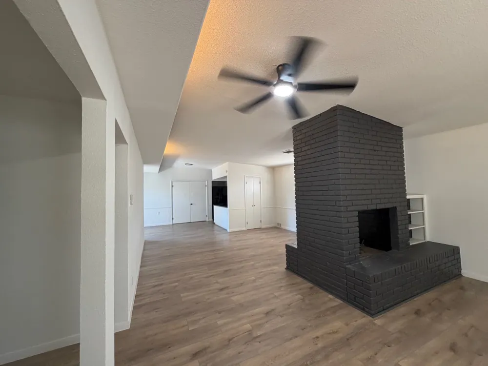 434 E Spring Valley Road Richardson, TX 75081