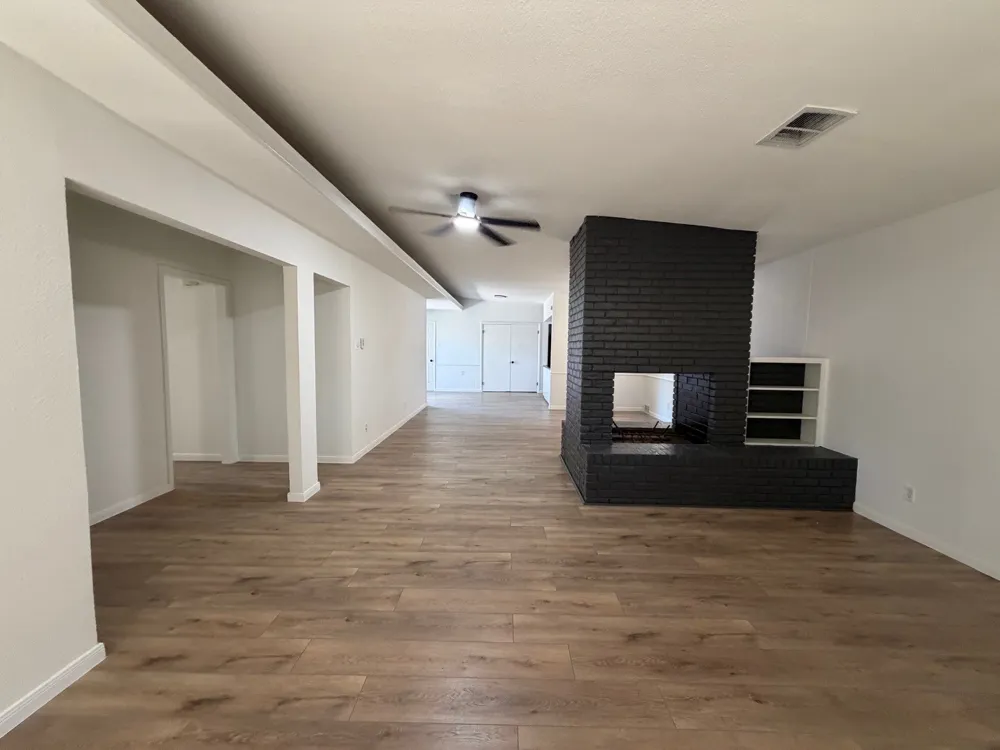 434 E Spring Valley Road Richardson, TX 75081