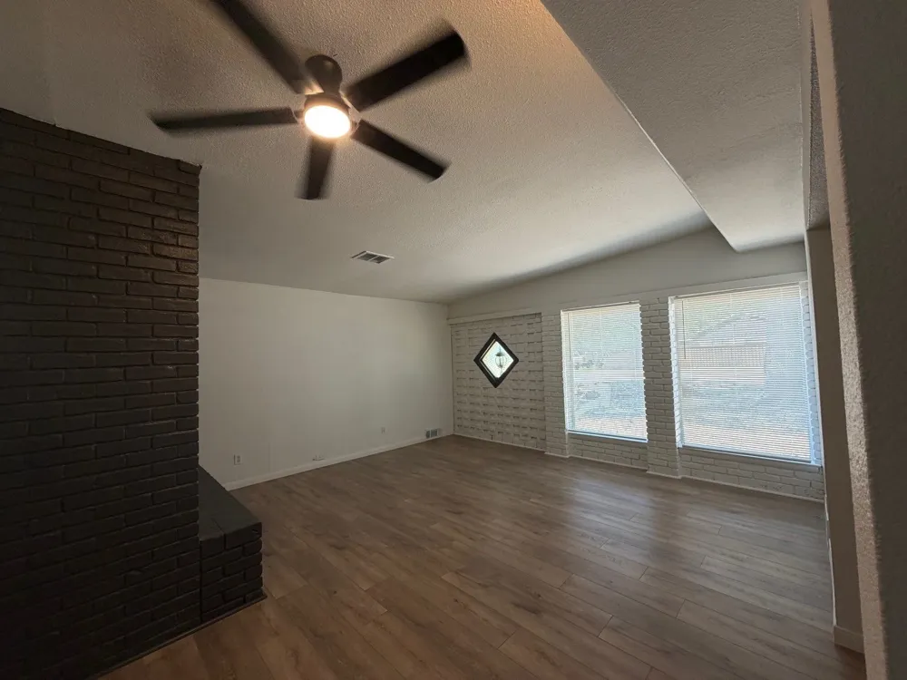 434 E Spring Valley Road Richardson, TX 75081