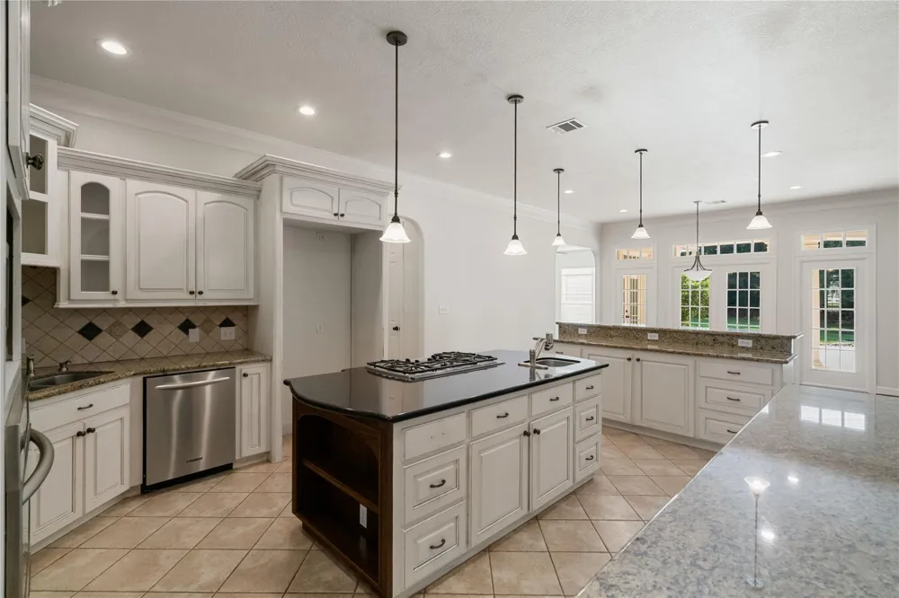 28930 Reserve Bend Drive Huffman, TX 77336