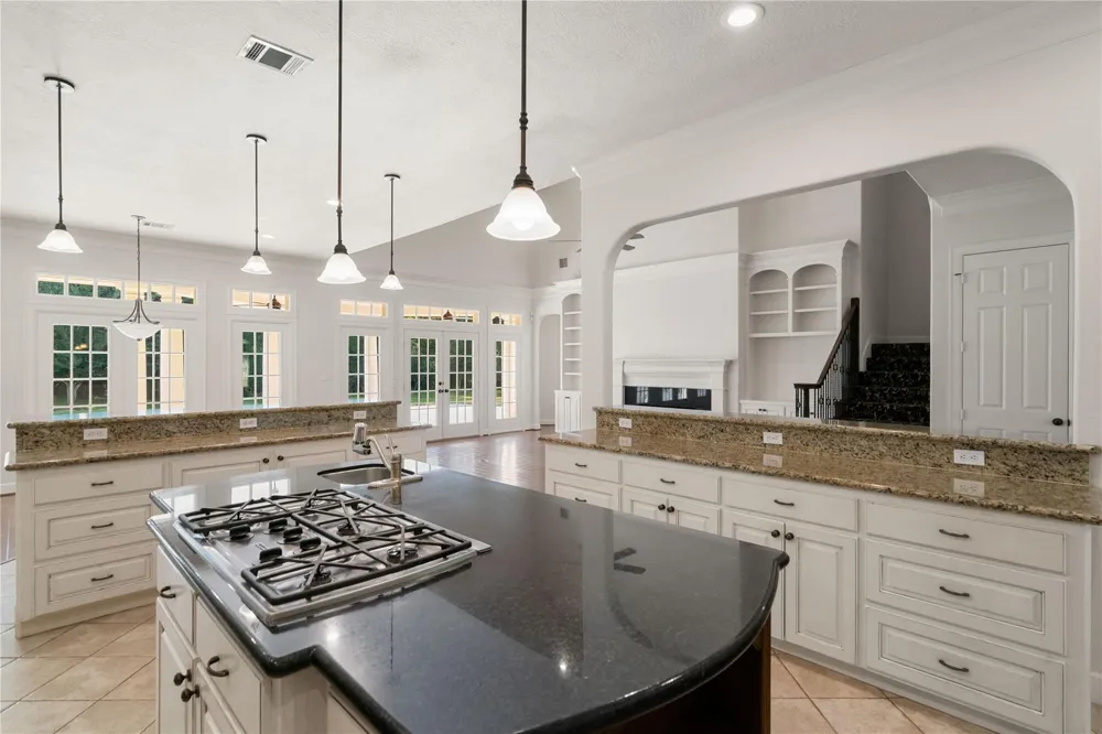 28930 Reserve Bend Drive Huffman, TX 77336