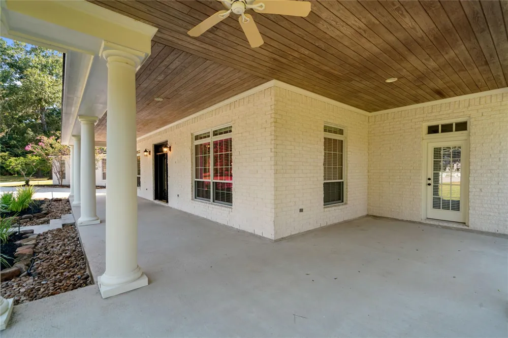 28930 Reserve Bend Drive Huffman, TX 77336