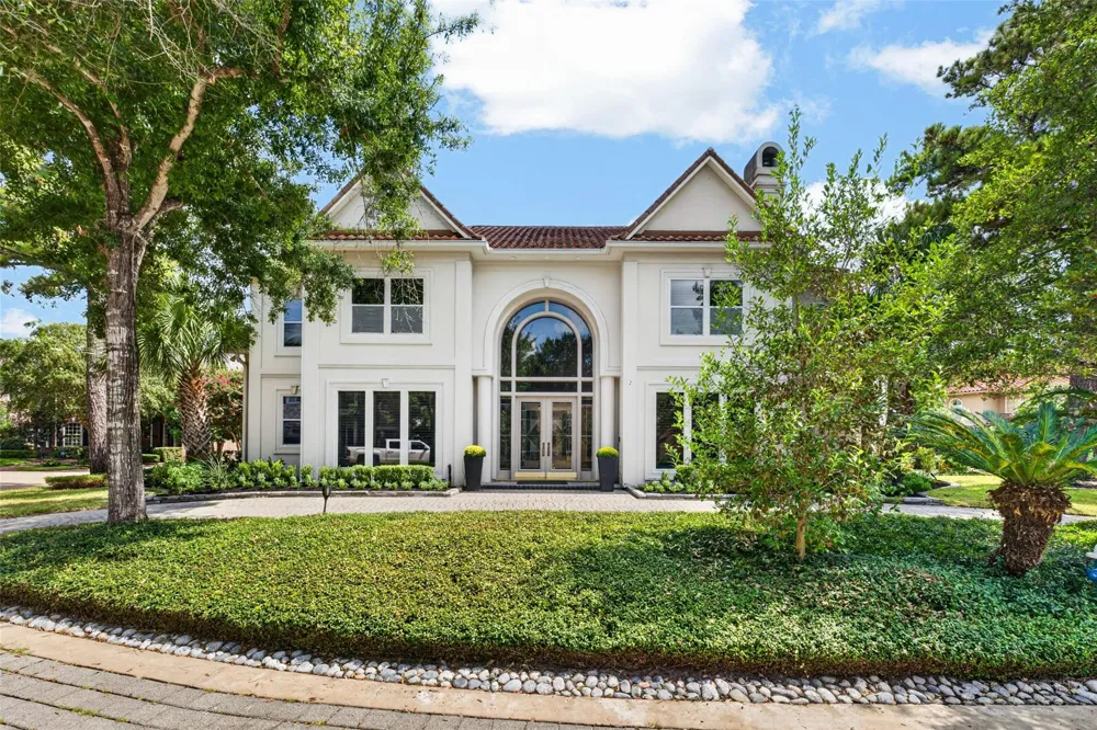 2 W Terrace Drive Houston, TX 77007