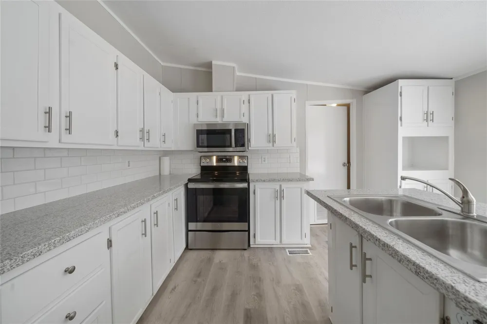 16333 Lone Corral Court Conroe, TX 77302