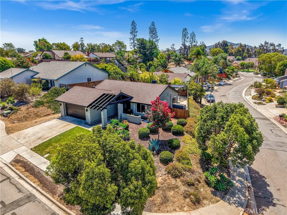 1195 Via Teresa San Marcos, CA 92069