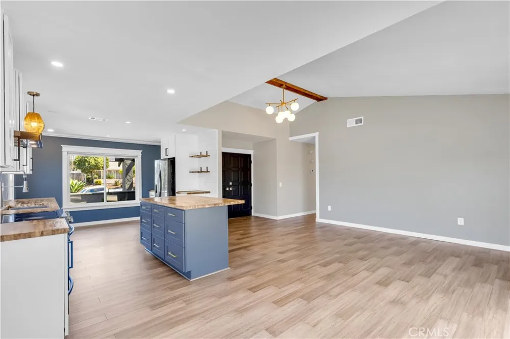 1195 Via Teresa San Marcos, CA 92069