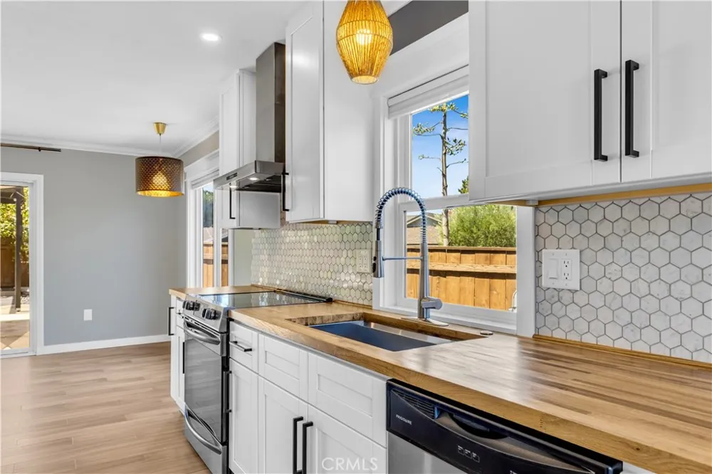 1195 Via Teresa San Marcos, CA 92069