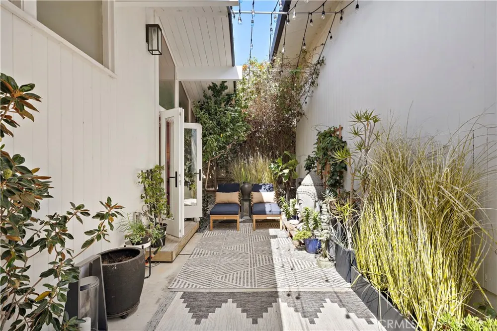 259 Beverly Laguna Beach, CA 92651