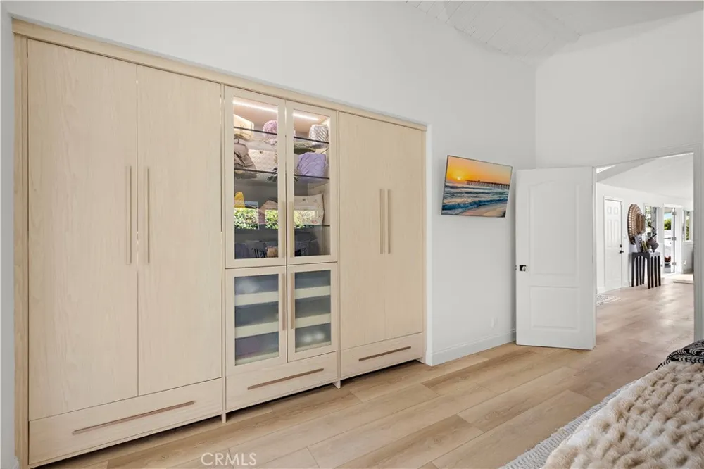 259 Beverly Laguna Beach, CA 92651