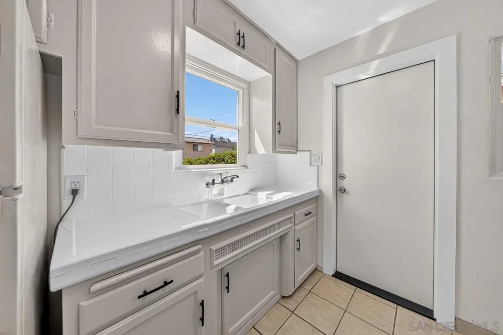 3630 Highland Ave San Diego, CA 92105