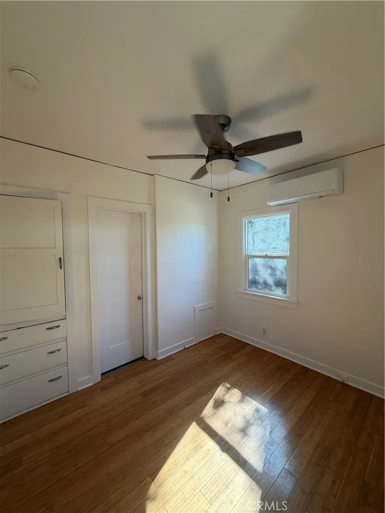 2704 Mayfield Avenue Montrose, CA 91020