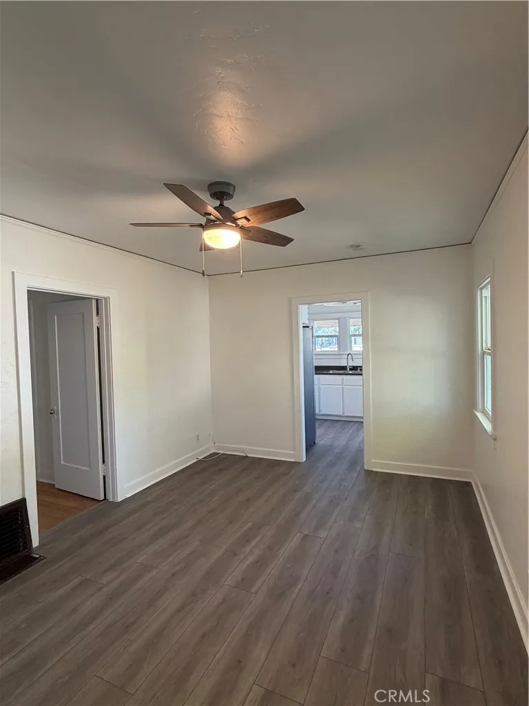 2704 Mayfield Avenue Montrose, CA 91020