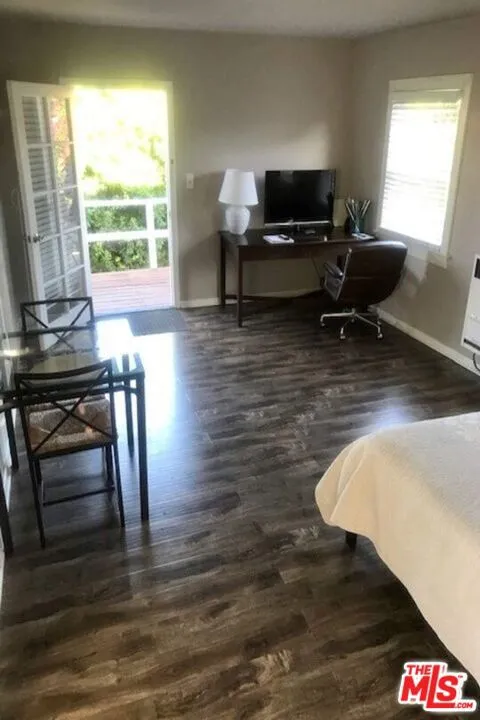 8655 Clifton Way Beverly Hills, CA 90211
