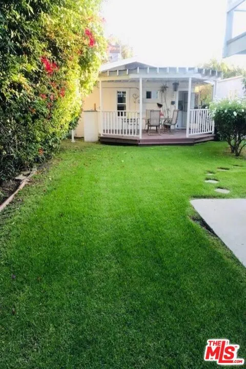 8655 Clifton Way Beverly Hills, CA 90211