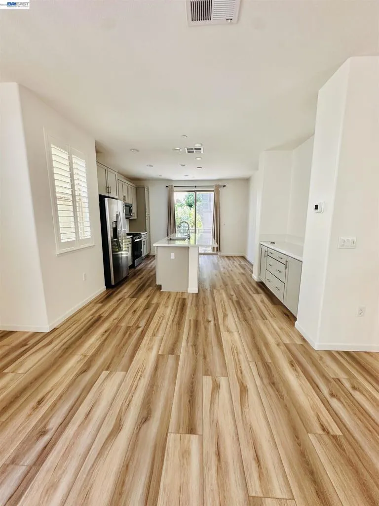 2829 Saltpond Cmn Livermore, CA 94550