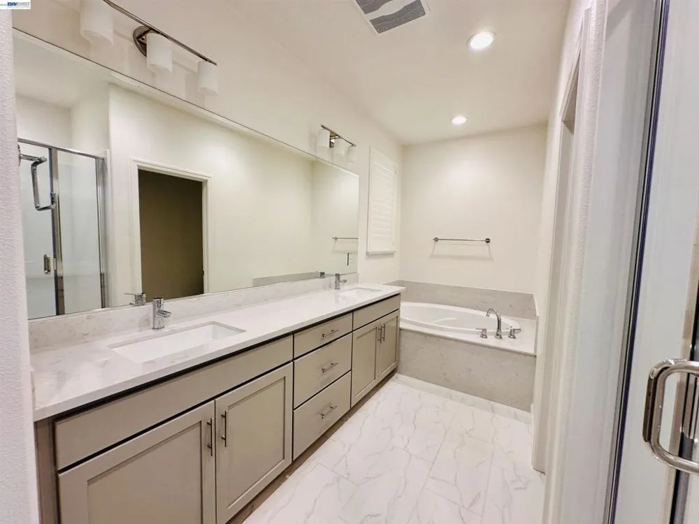 2829 Saltpond Cmn Livermore, CA 94550