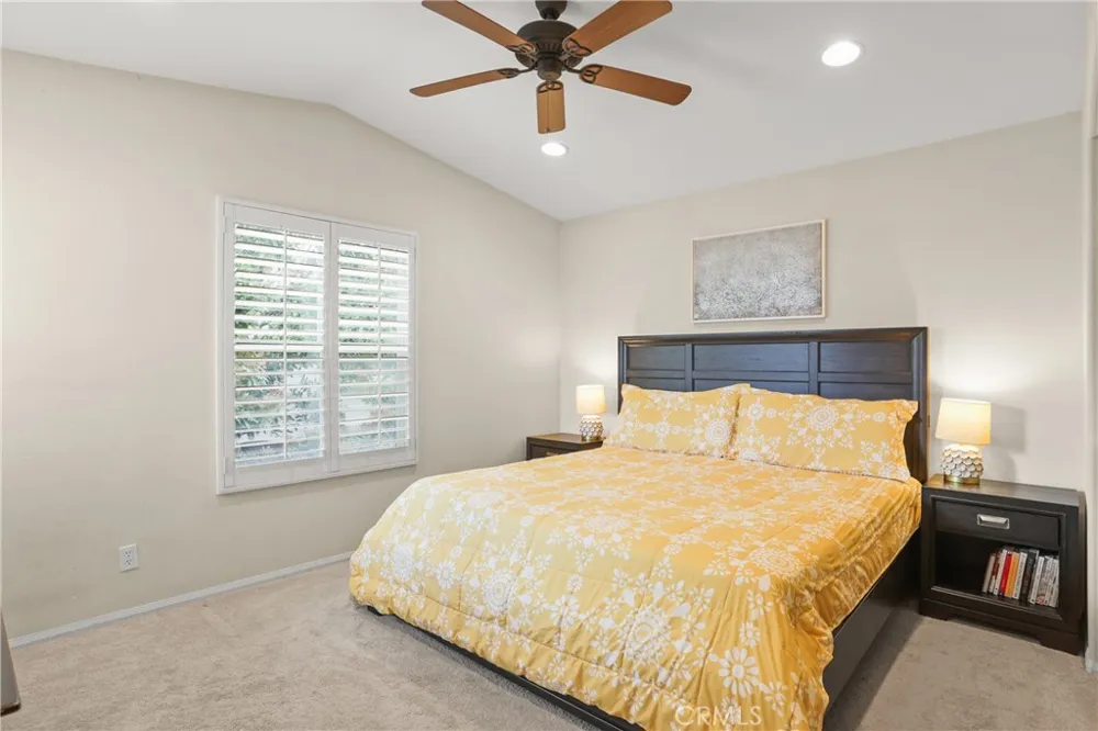 18 New Season Irvine, CA 92602
