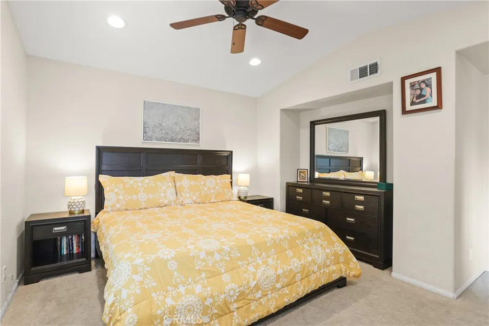 18 New Season Irvine, CA 92602