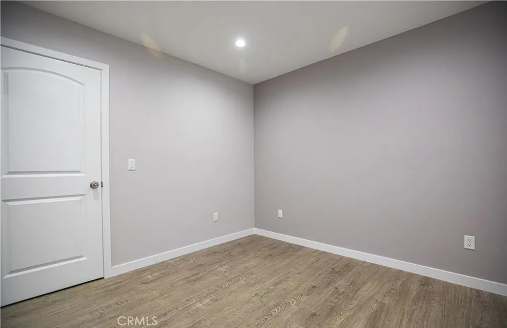 541 E PALMER AVENUE Glendale, CA 91205