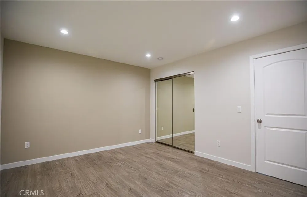 541 E PALMER AVENUE Glendale, CA 91205