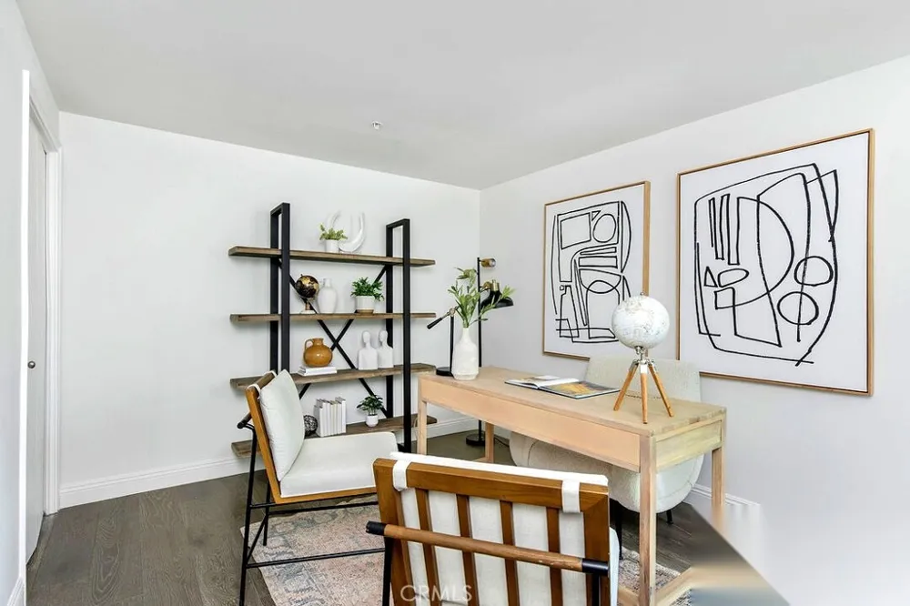 10523 Selkirk Lane Los Angeles, CA 90077