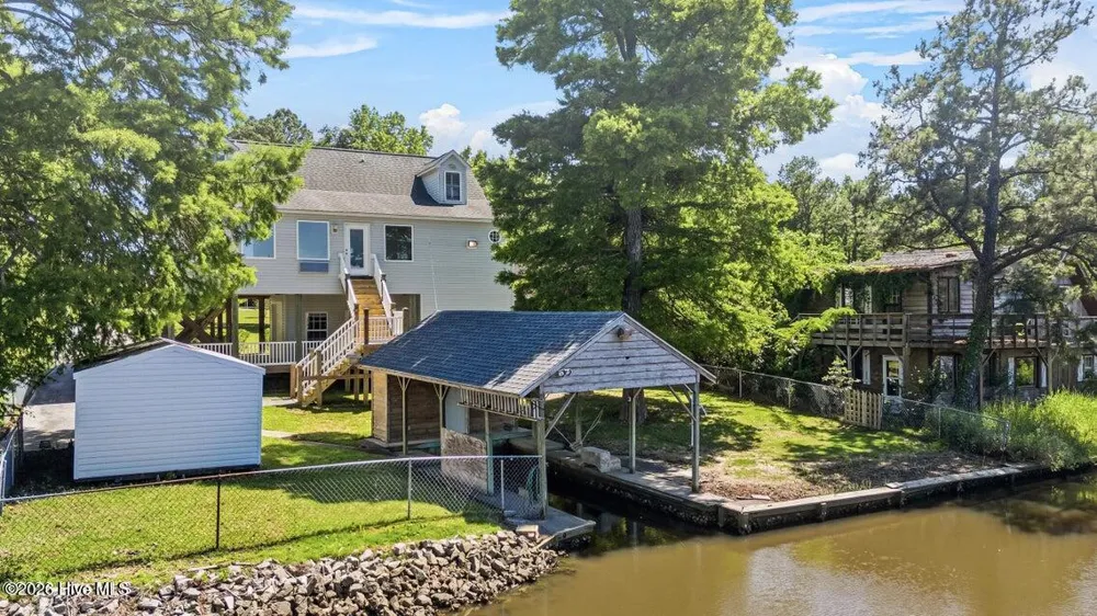 141 Sherrill Loop Road Sneads Ferry, NC 28460