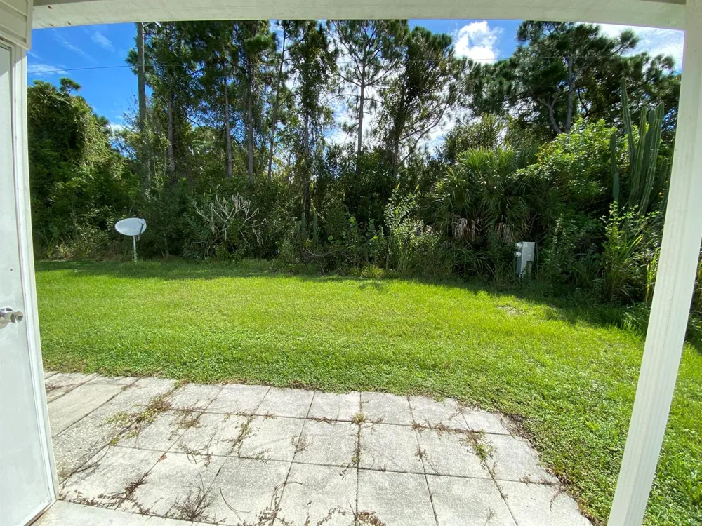 494 Thames Bluff Ridge #H-50 Fort Pierce, FL 34982