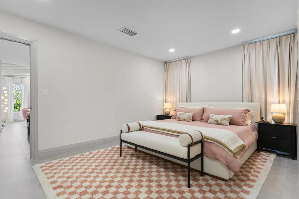 1050 SW 1ST STREET Boca Raton, FL 33486