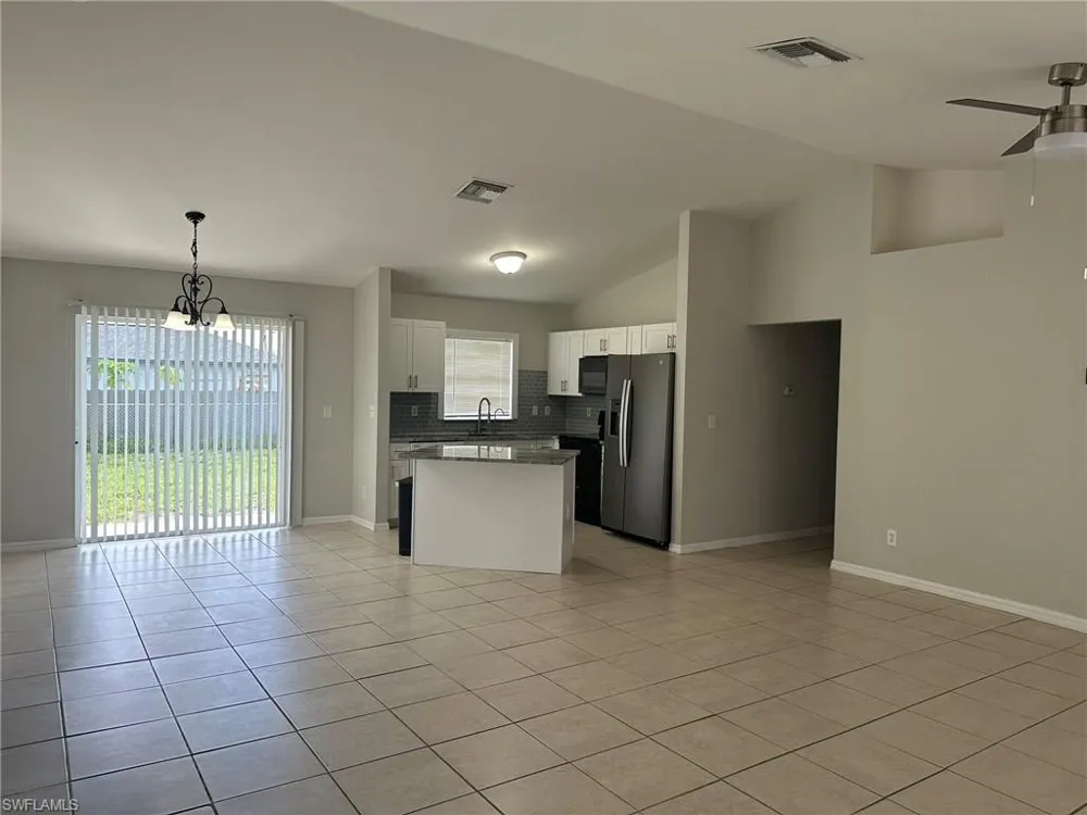 2231 NW 7th Place Cape Coral, FL 33993