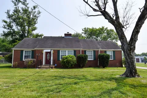 884 W Albert Gallatin Ave