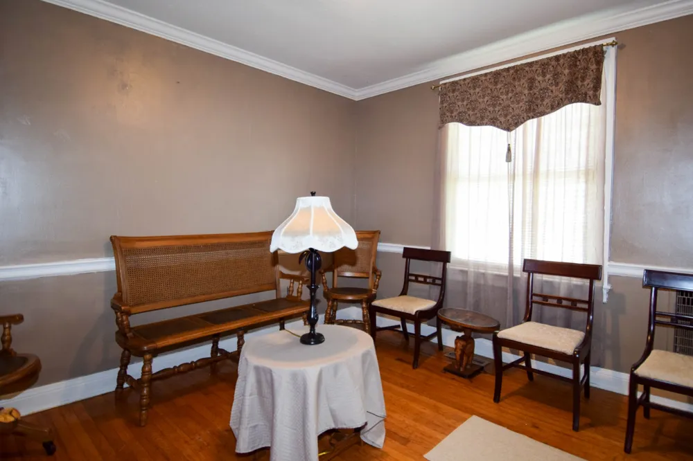 884 W Albert Gallatin Ave Gallatin, TN 37066